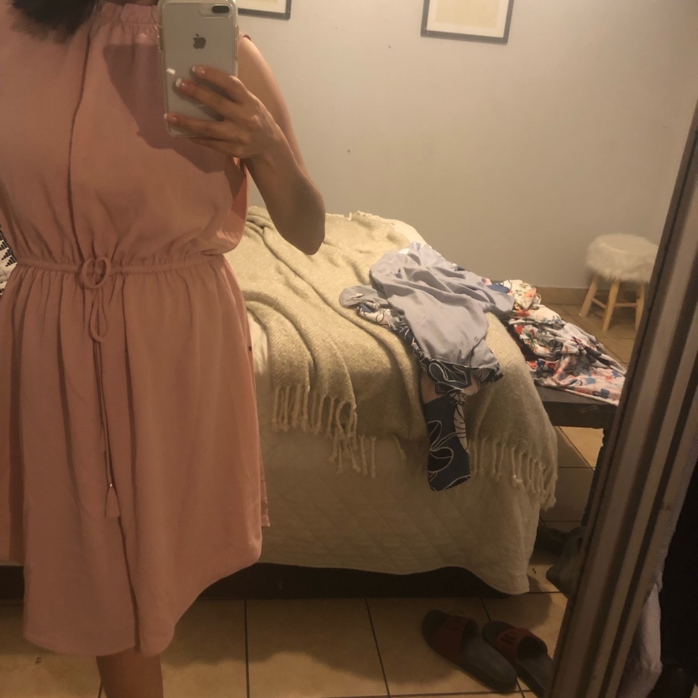Dress - Picture 4 of 6